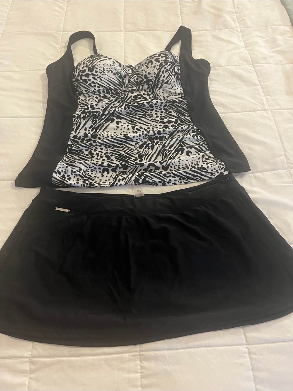 ZeroXposur Black and White Animal Print Tankini with Skirt